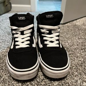 Vans Hightops 8.5